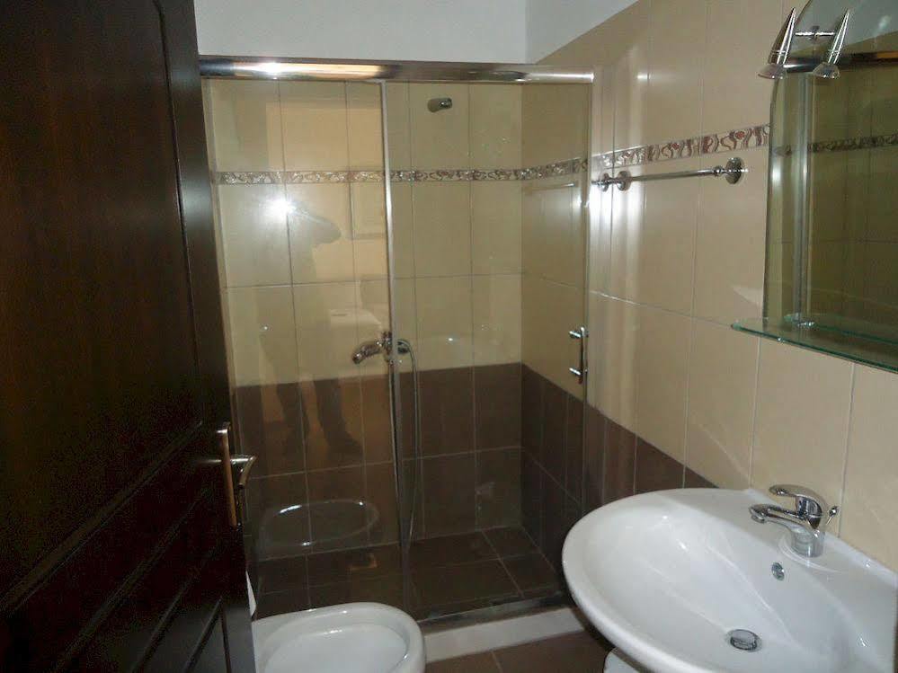 Almini Apartments ปลาตาเรีย ภายนอก รูปภาพ