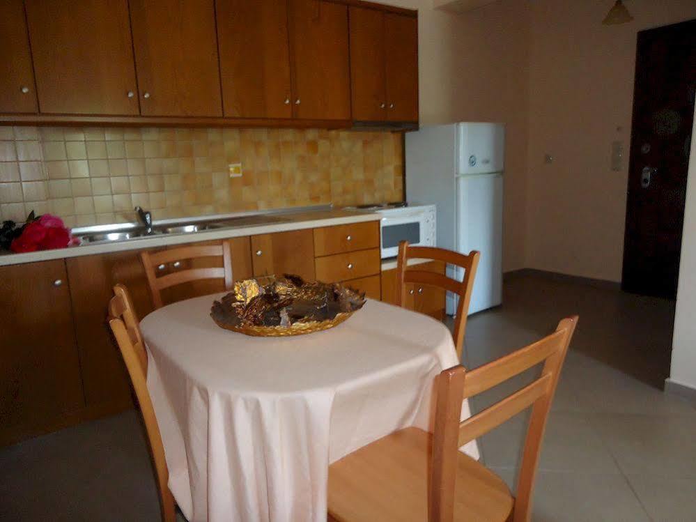 Almini Apartments ปลาตาเรีย ภายนอก รูปภาพ